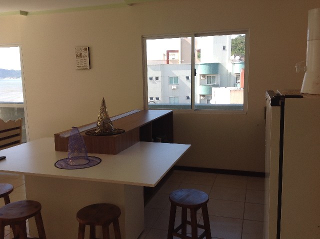 Foto 1 - Apartamento  frente ao mar- em itapemasc Brasil
